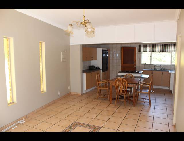 1 BEDROOM FLAT TO LET IN WONDERBOOM